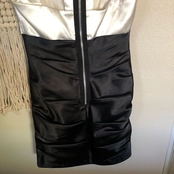 Hailey Logan Black White Satin Dress - Picture 6 of 7